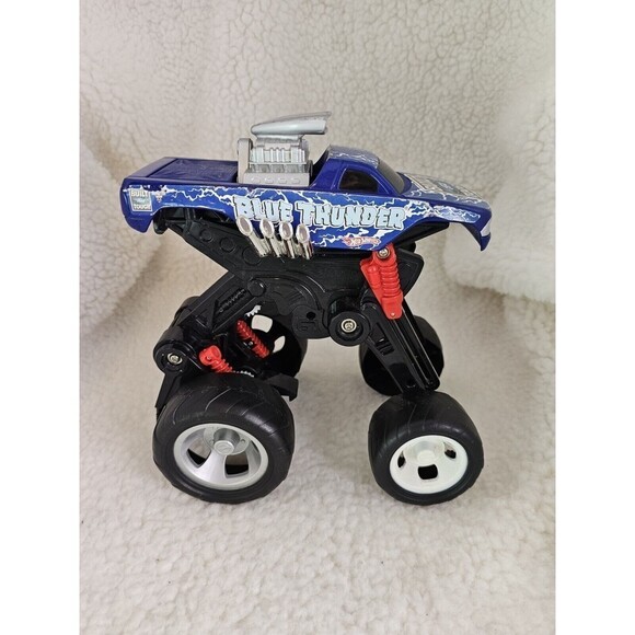 2004/05 Hot Wheels Monster Jam 1:24 BLUE THUNDER Diecast Monster Truck - Picture 7 of 13